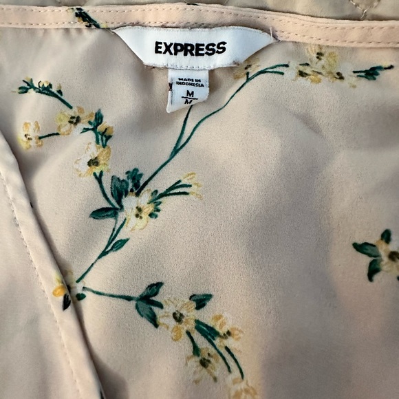 Express top - Picture 3 of 3